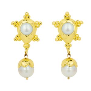 Hestia Pearl Earrings
